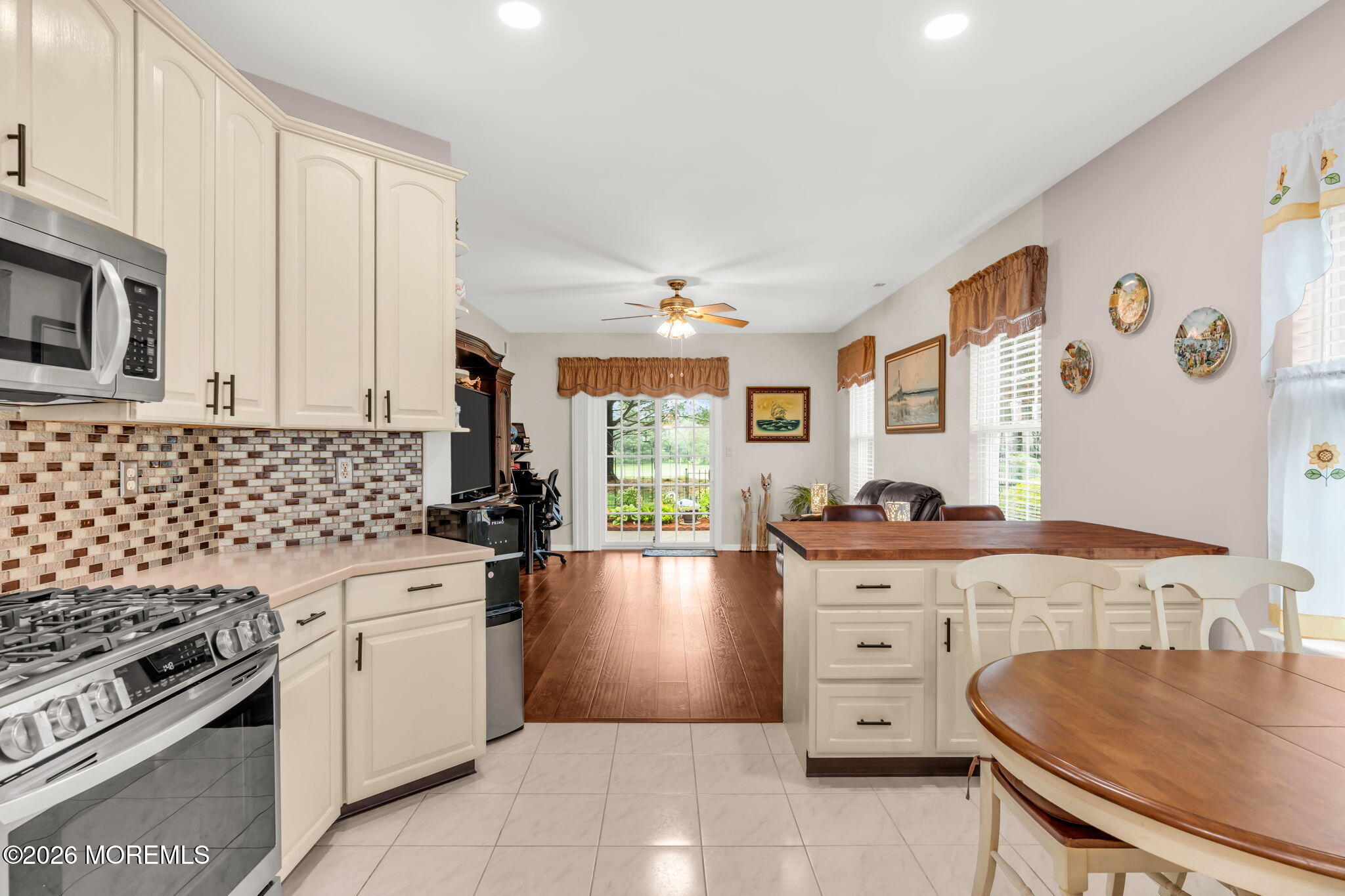 40 Isabella Drive Manchester NJ 08759