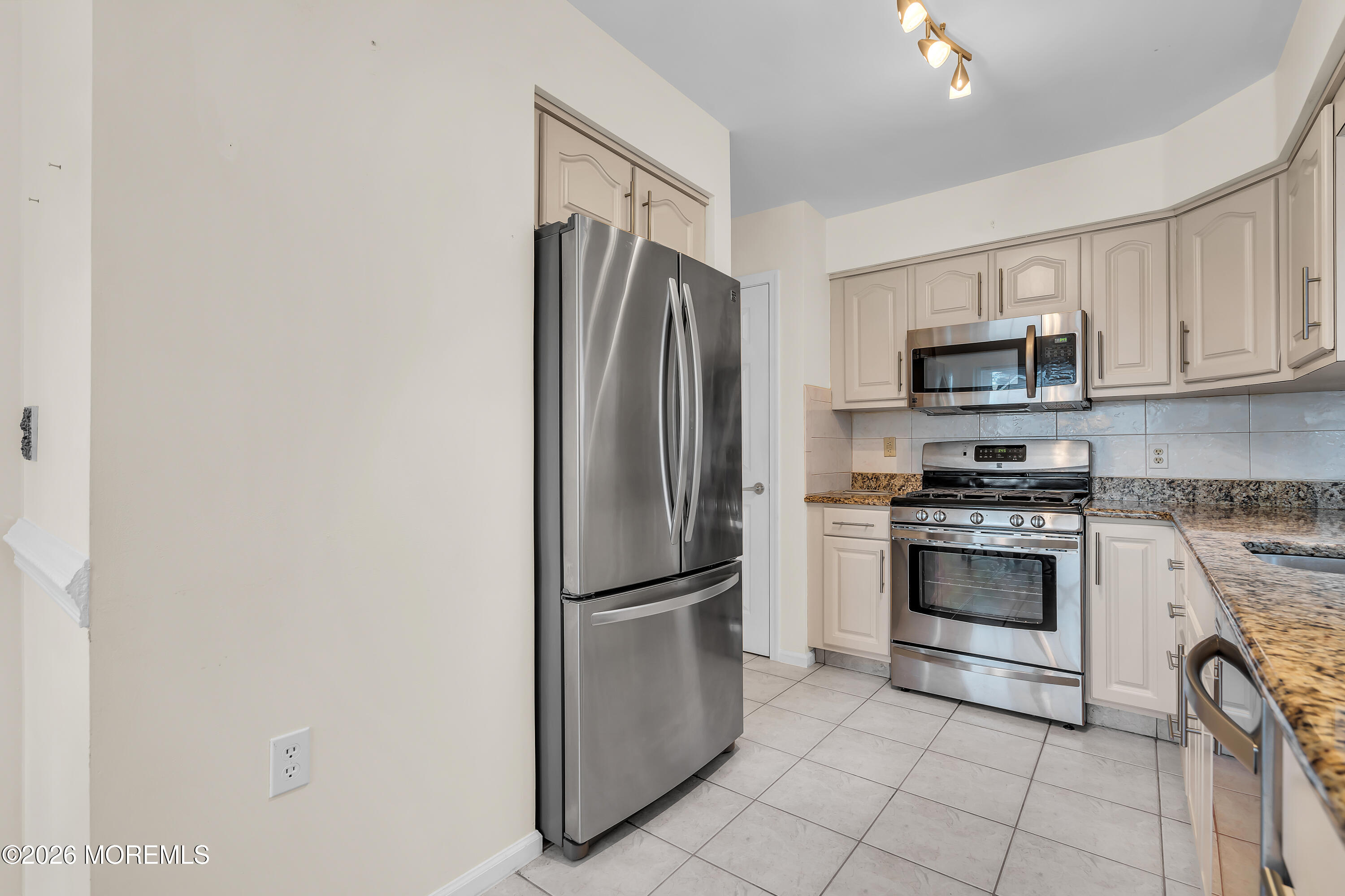3 Stewart Court Jackson NJ 08527