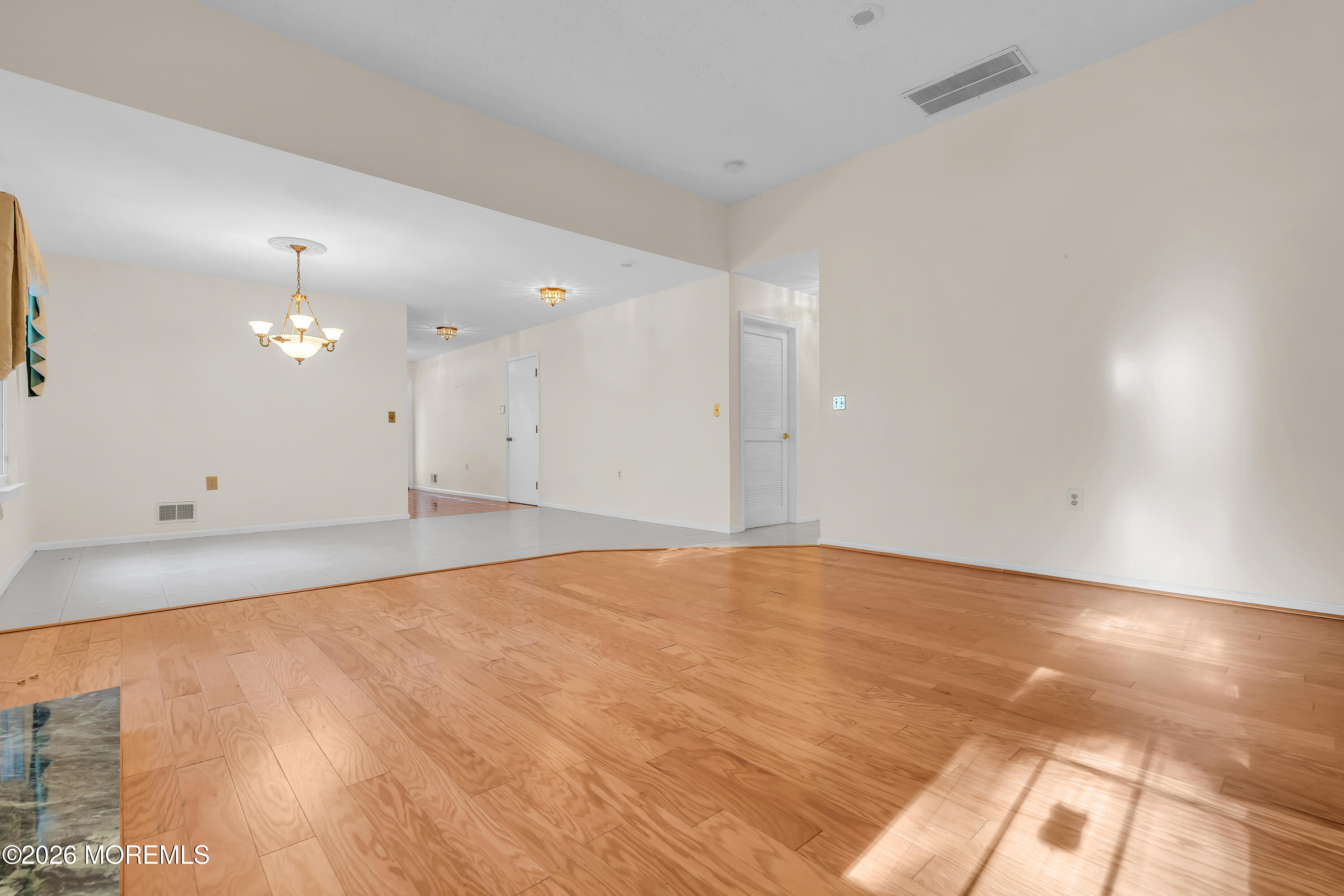 3 Stewart Court Jackson NJ 08527