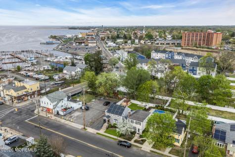 63 Broadway Keyport NJ 07735