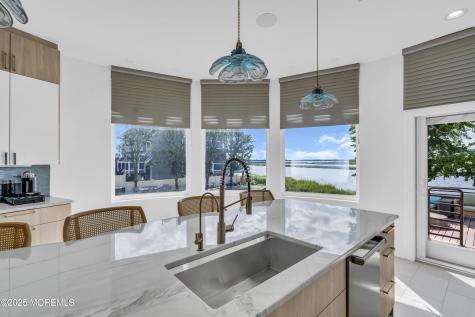 1 Island View Way Sea Bright NJ 07760