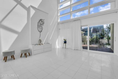 1 Island View Way Sea Bright NJ 07760