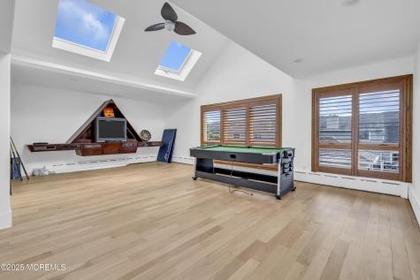 1 Island View Way Sea Bright NJ 07760