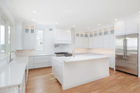 39 Bay Shore Drive Toms River NJ 08753