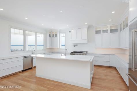 39 Bay Shore Drive Toms River NJ 08753