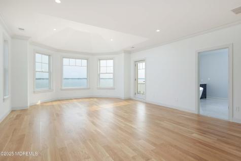 39 Bay Shore Drive Toms River NJ 08753