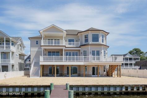 39 Bay Shore Drive Toms River NJ 08753
