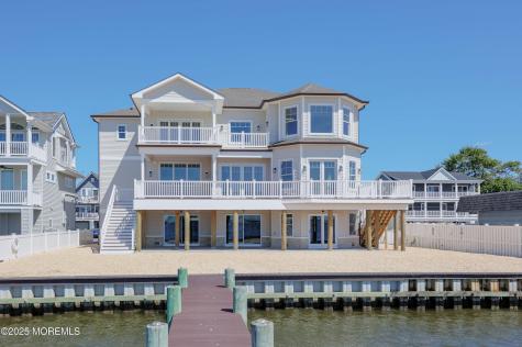 39 Bay Shore Drive Toms River NJ 08753