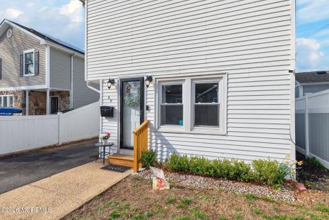 69 Dalby Place North Middletown NJ 07748