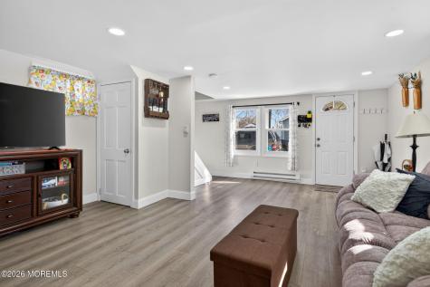 69 Dalby Place North Middletown NJ 07748
