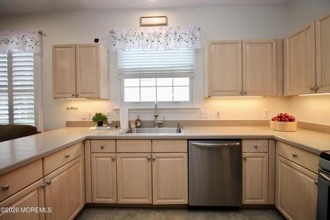 74 Robin Lane Barnegat NJ 08005