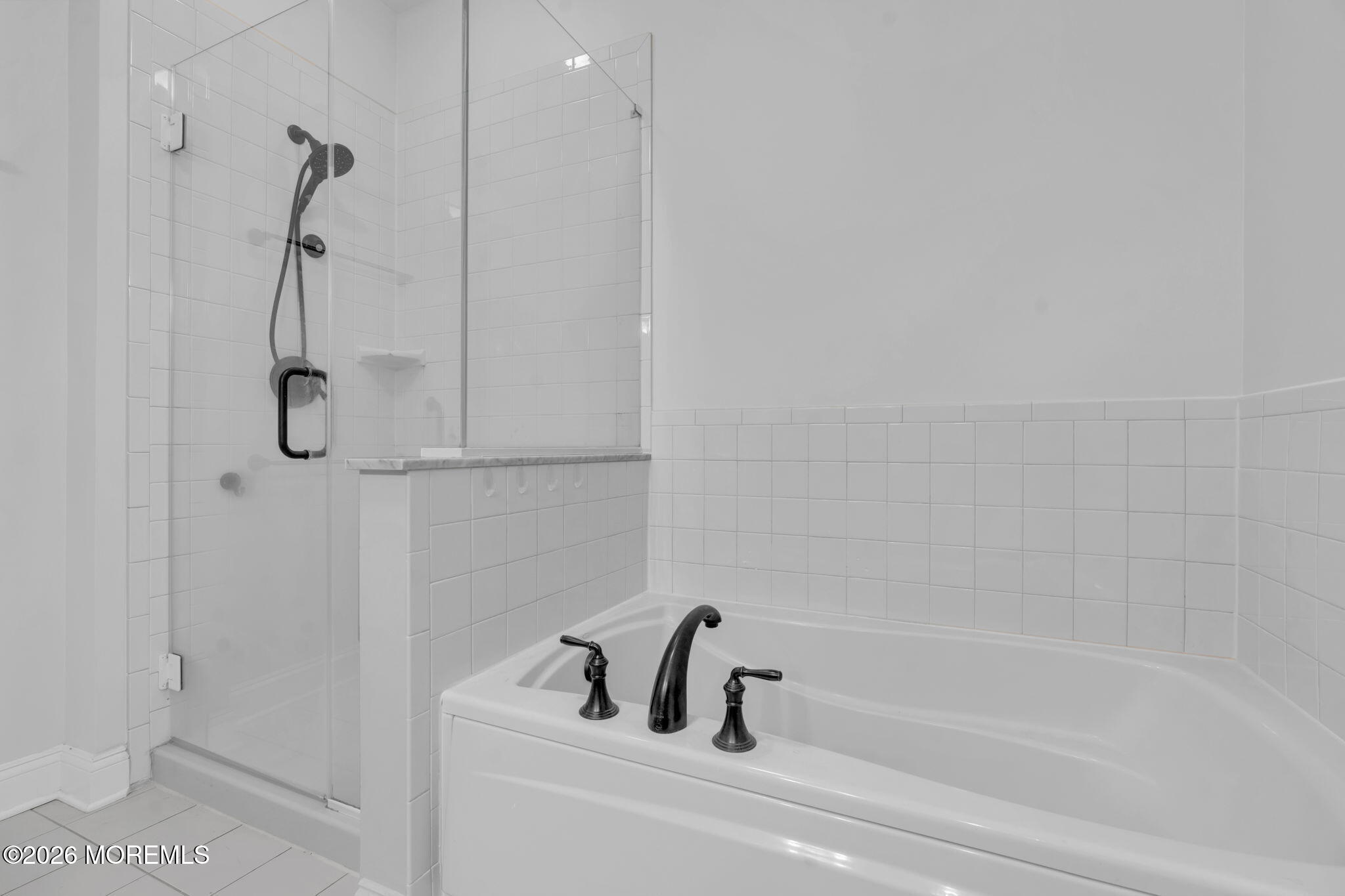 36 Thornbrooke Drive Shrewsbury Boro NJ 07702