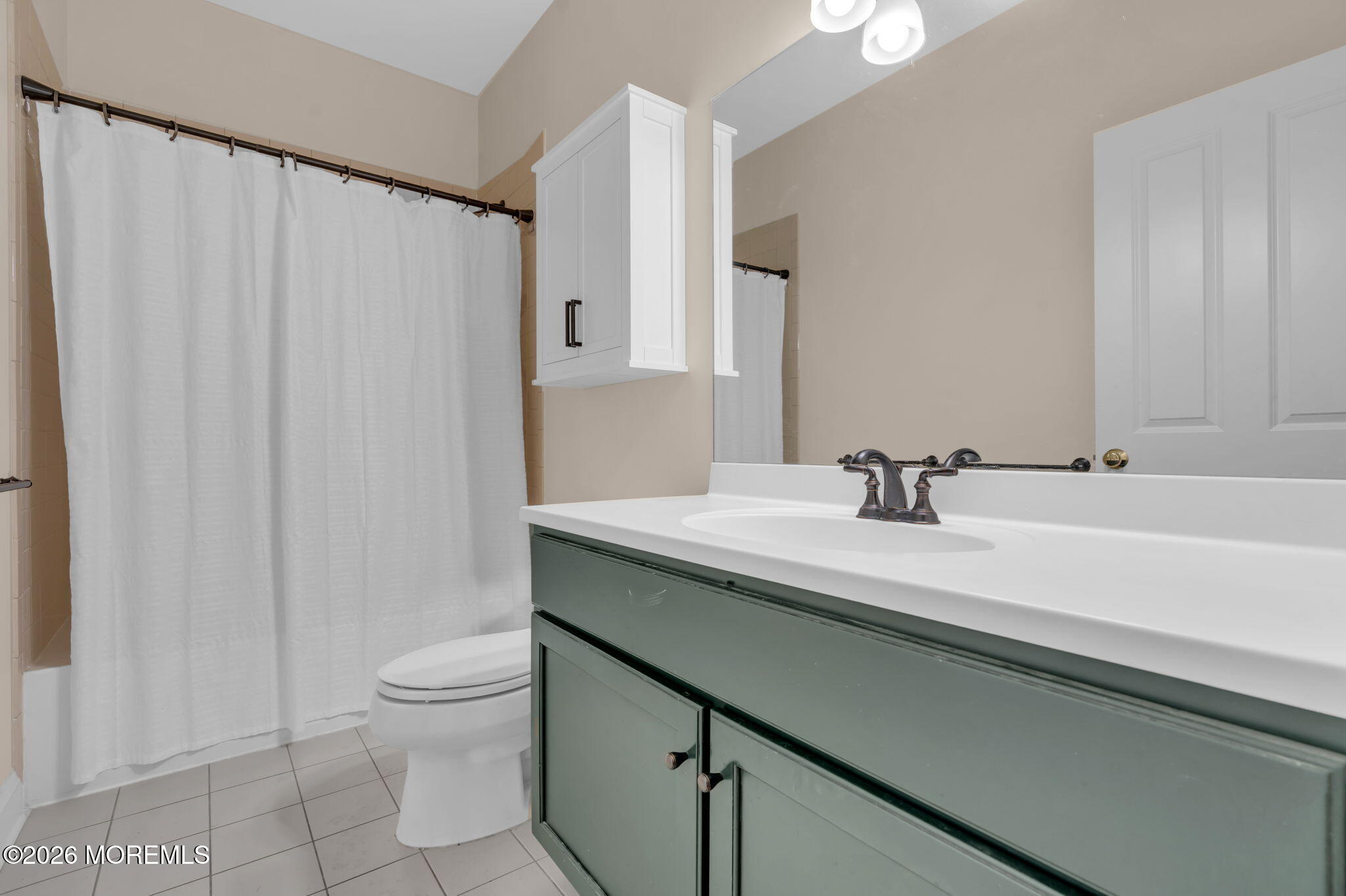 36 Thornbrooke Drive Shrewsbury Boro NJ 07702