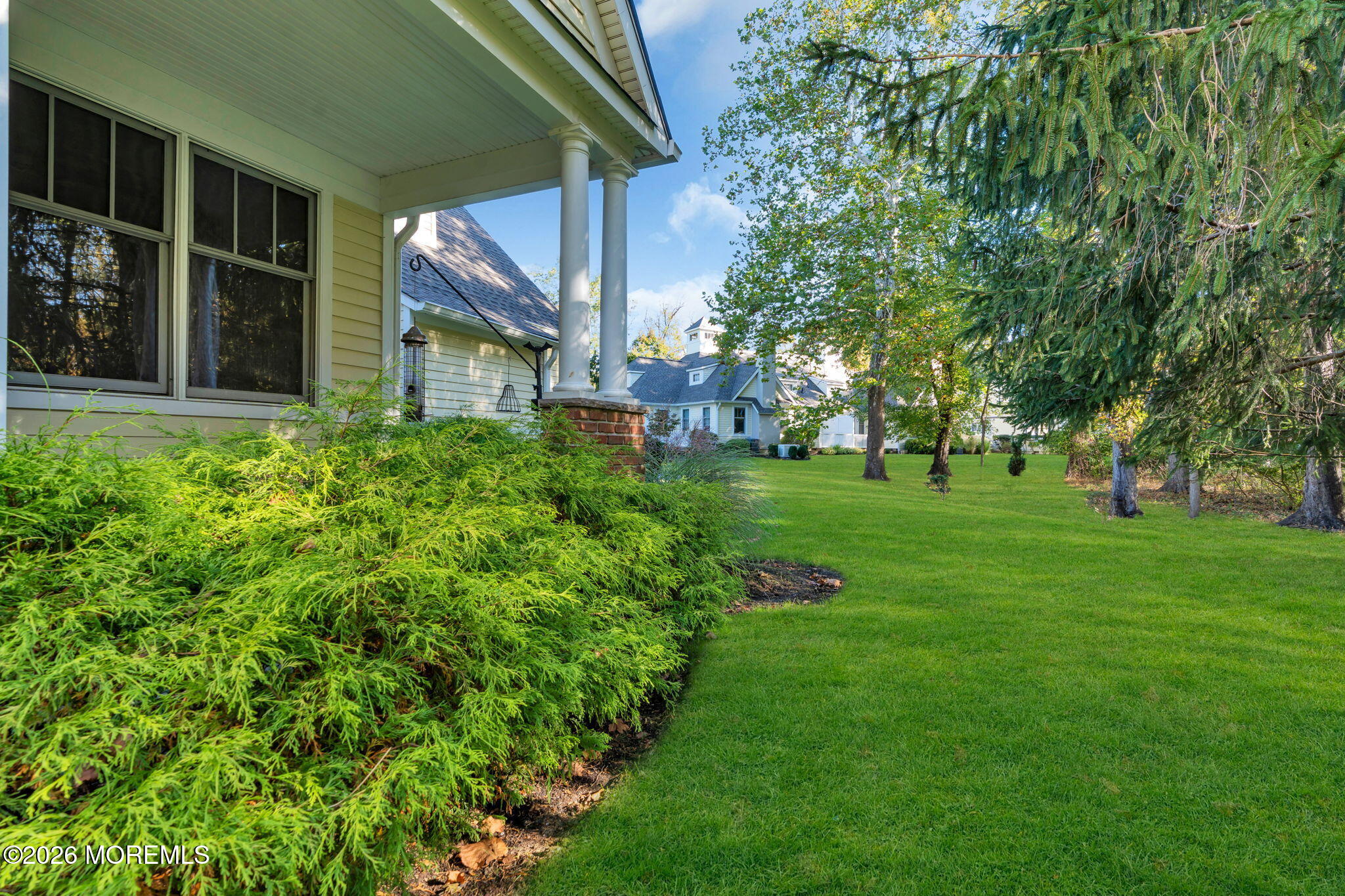 36 Thornbrooke Drive Shrewsbury Boro NJ 07702