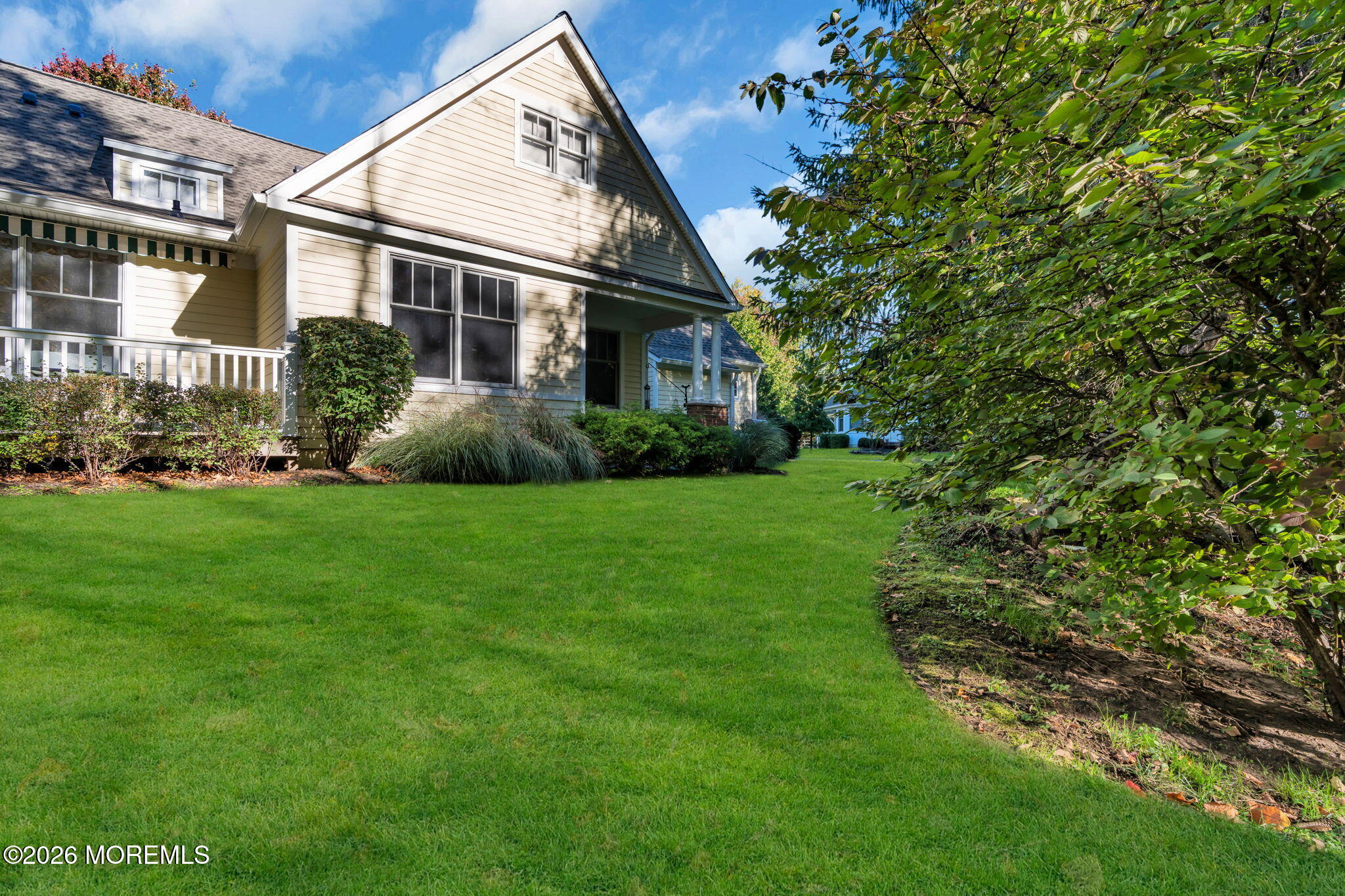 36 Thornbrooke Drive Shrewsbury Boro NJ 07702