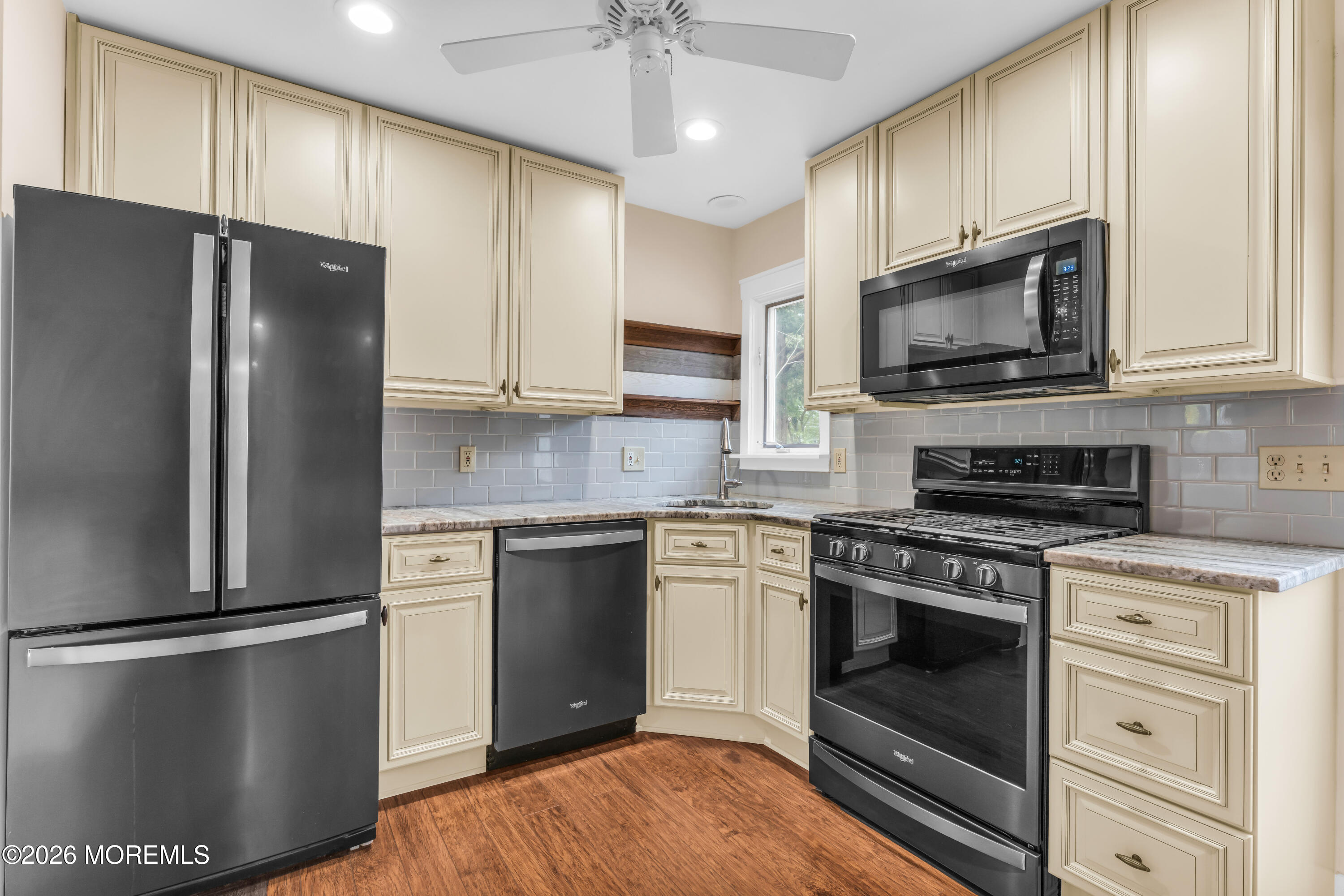 55 Willow Street Waretown NJ 08758
