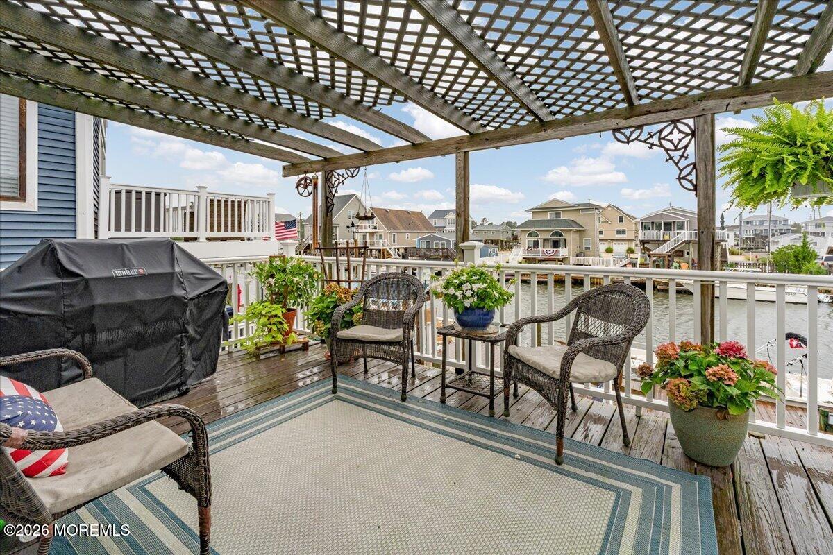 92 Dolphin Road Tuckerton NJ 08087