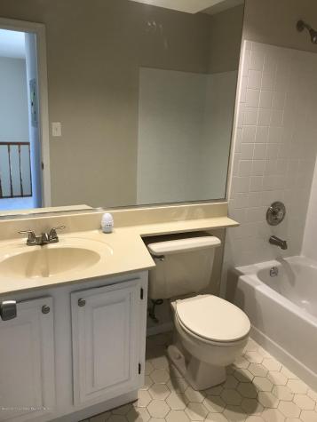 496 Cottonwood Court Howell NJ 07731