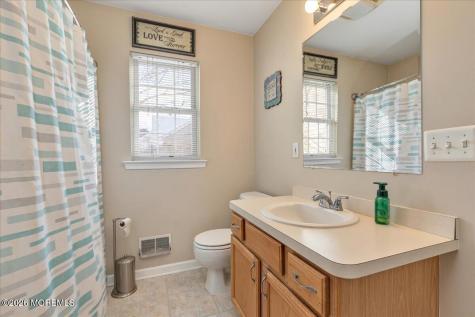 536 Deer Creek Court Jackson NJ 08527