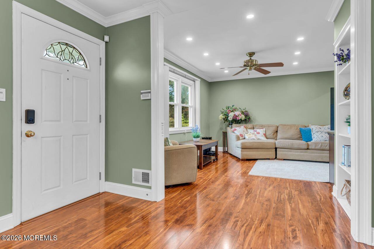 8 Highview Road East Brunswick NJ 08816
