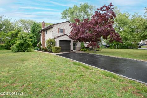 540 Sherman Avenue Belford NJ 07718