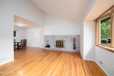 540 Sherman Avenue Belford NJ 07718