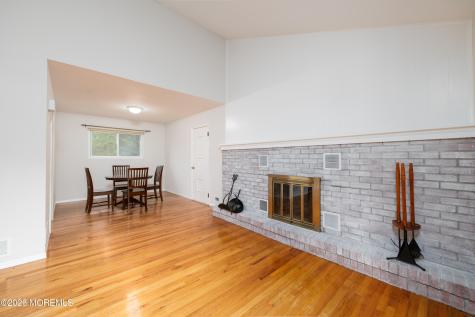 540 Sherman Avenue Belford NJ 07718