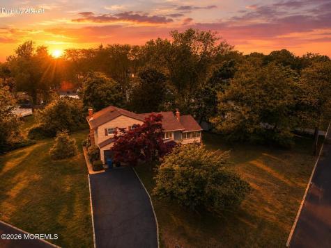540 Sherman Avenue Belford NJ 07718