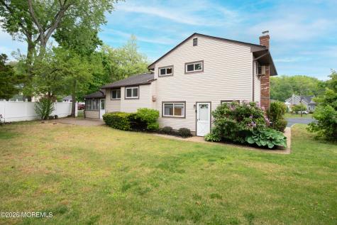 540 Sherman Avenue Belford NJ 07718
