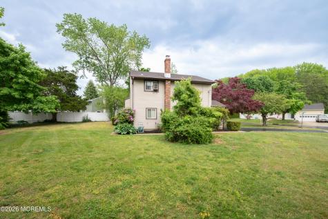 540 Sherman Avenue Belford NJ 07718