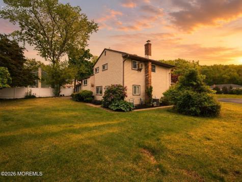 540 Sherman Avenue Belford NJ 07718