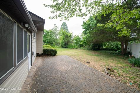 540 Sherman Avenue Belford NJ 07718
