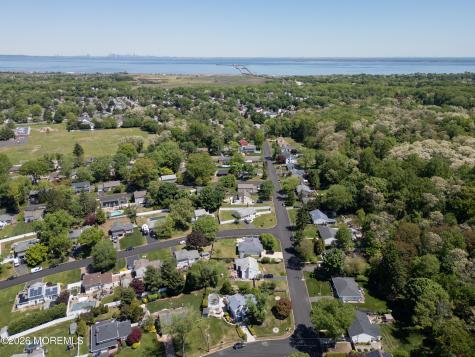 540 Sherman Avenue Belford NJ 07718