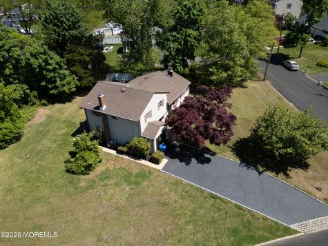 540 Sherman Avenue Belford NJ 07718