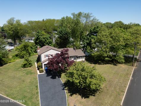 540 Sherman Avenue Belford NJ 07718