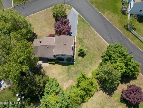 540 Sherman Avenue Belford NJ 07718