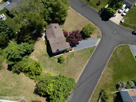 540 Sherman Avenue Belford NJ 07718