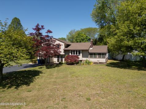 540 Sherman Avenue Belford NJ 07718