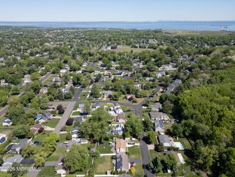 540 Sherman Avenue Belford NJ 07718