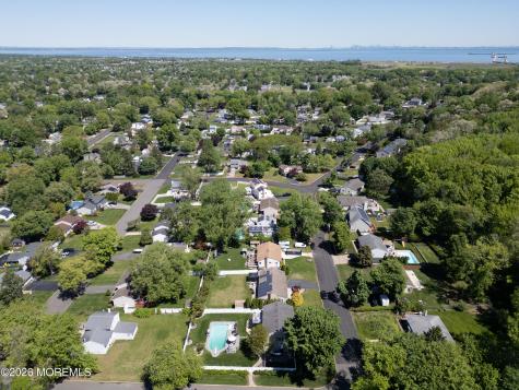 540 Sherman Avenue Belford NJ 07718