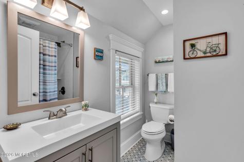 82 Mount Hermon Way Ocean Grove NJ 07756