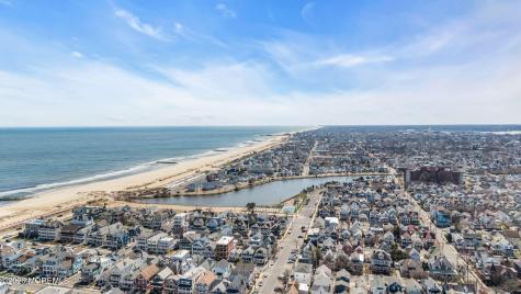 82 Mount Hermon Way Ocean Grove NJ 07756