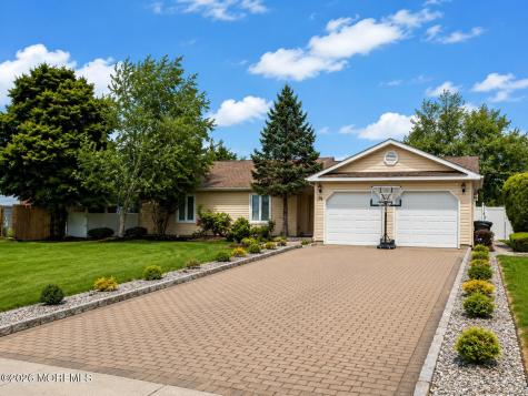14 Monterey Lane Manalapan NJ 07726