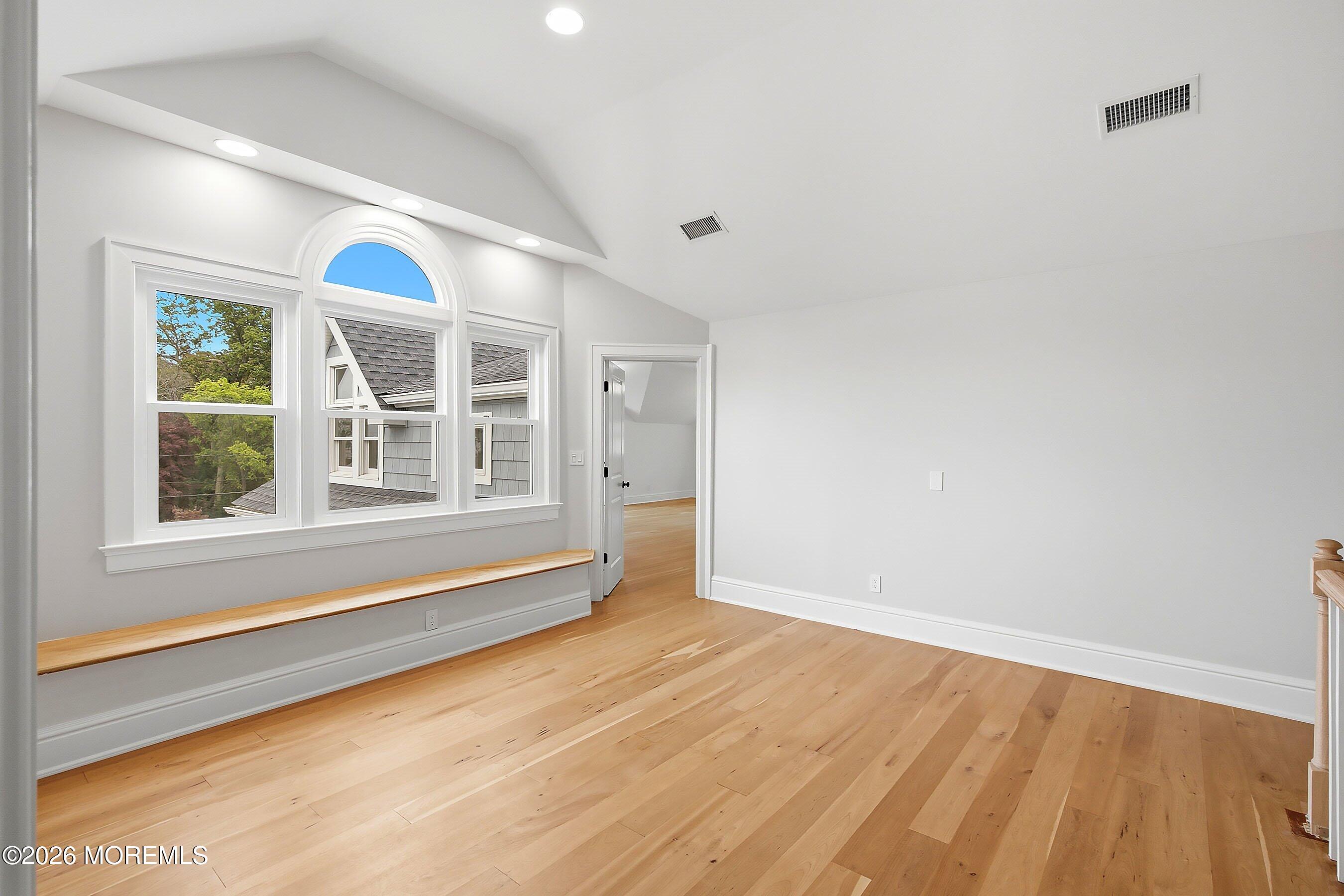 4 Oneida Avenue Atlantic Highlands NJ 07716