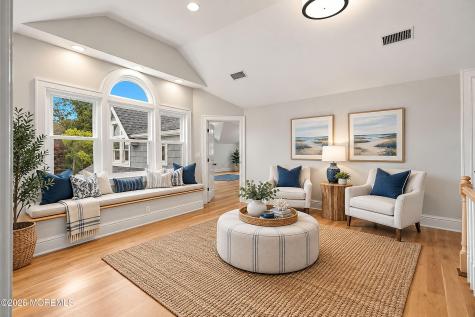 4 Oneida Avenue Atlantic Highlands NJ 07716