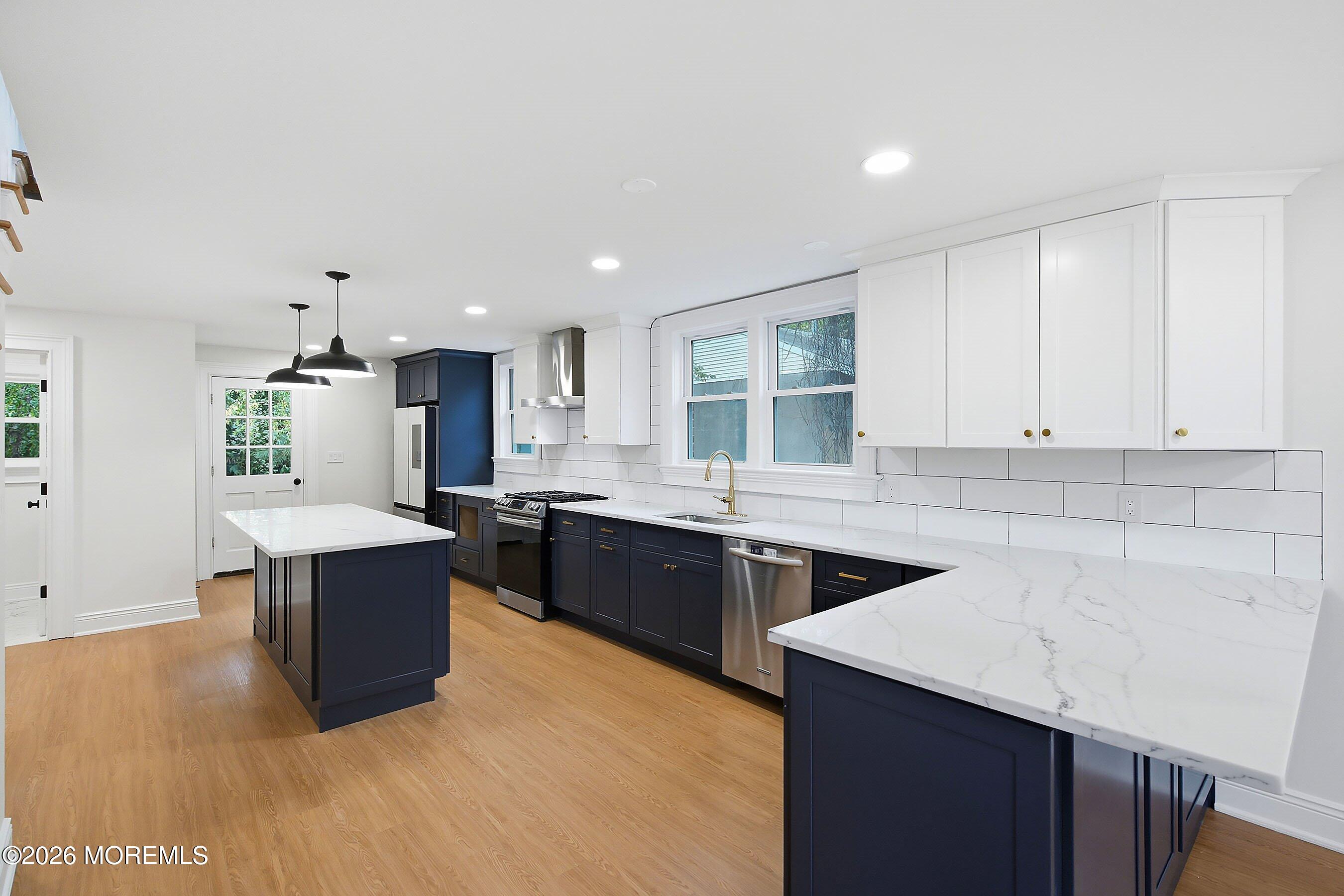 4 Oneida Avenue Atlantic Highlands NJ 07716