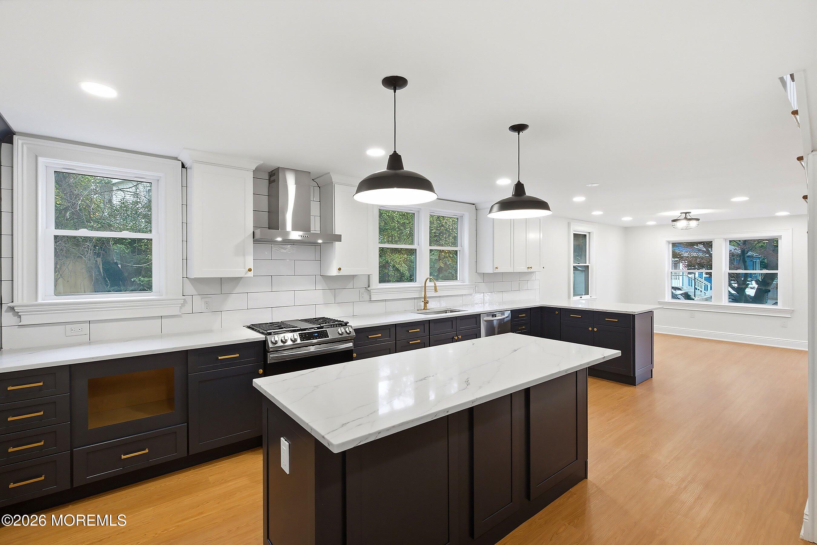 4 Oneida Avenue Atlantic Highlands NJ 07716