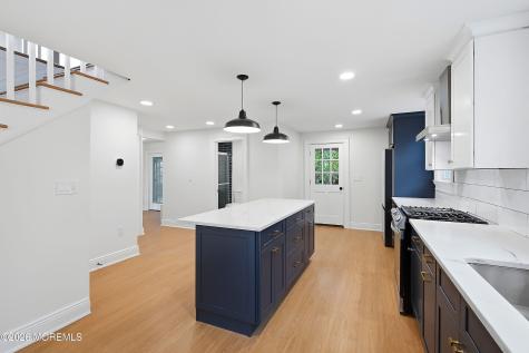 4 Oneida Avenue Atlantic Highlands NJ 07716