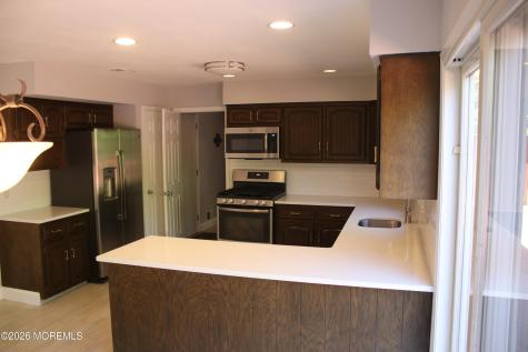 4 Vista Drive Morganville NJ 07751