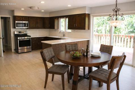 4 Vista Drive Morganville NJ 07751